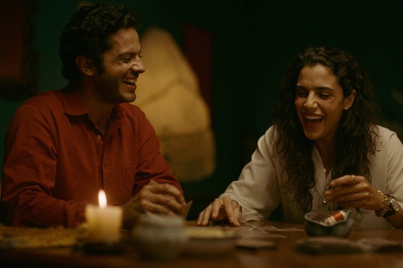Casal jogando juntos